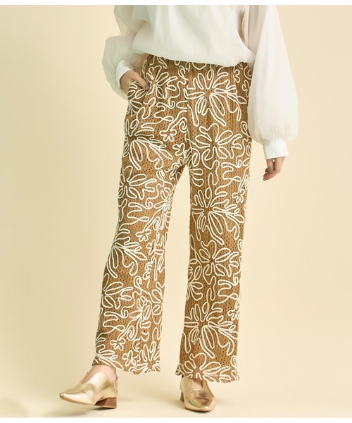 Settimissimo（セッティミッシモ）の「フラワーコード刺繍 ワイド ロング パンツ（その他パンツ・レディース・アイボリー/ブラウン・FREE）」の14枚目の写真