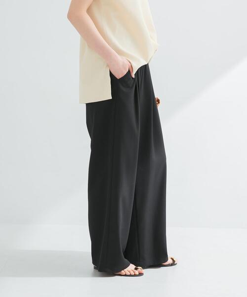 URBAN RESEARCH（アーバンリサーチ）の「『3サイズ展開』『イージーケア』タックギャザーストレートパンツ（その他パンツ・レディース・チャコールグレー/ブラック/ベージュ系その他/ストライプ・38/36/40）」の8枚目の写真