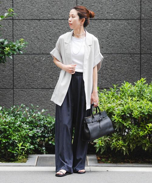 URBAN RESEARCH（アーバンリサーチ）の「『3サイズ展開』『イージーケア』タックギャザーストレートパンツ（その他パンツ・レディース・チャコールグレー/ブラック/ベージュ系その他/ストライプ・38/36/40）」の19枚目の写真