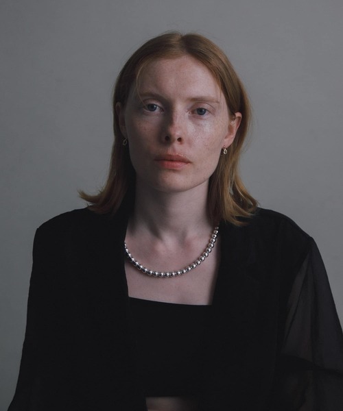 URBAN RESEARCH（アーバンリサーチ）の「decor『デコール』　Hematite8mmBallchoker（ネックレス・レディース・シルバー・-）」の3枚目の写真