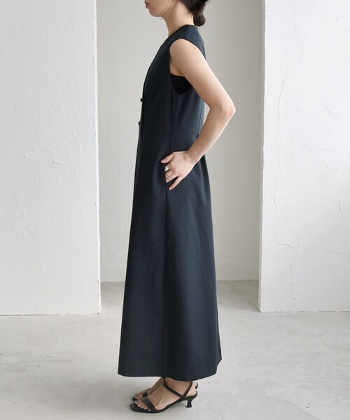 quaranciel(カランシエル)の「quaranciel: Vカラー ロング ジレ ワンピース(ワンピース・レディース・ネイビー/カーキ・ONE SIZE)」の17枚目の写真