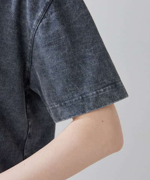 Whim Gazette（ウィムガゼット）の「Sulfur dyeing Tシャツ（Tシャツ/カットソー・レディース・グレー/ブラウン・FREE）」の3枚目の写真