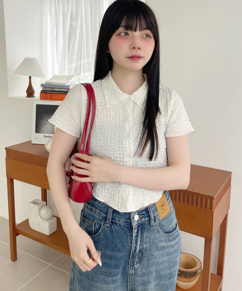 Ada.(エイダ)の「表面感 シアーサッカー クロップド コンパクト シャツ(シャツ/ブラウス・レディース・パープル/ブルー/アイボリー・FREE)」の5枚目の写真