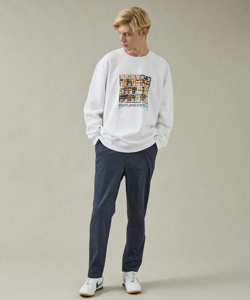 ABAHOUSE（アバハウス）の「【PORTLAND-GROCERY】グラフィックプリント クルーネックスウェット / LE TRIO ABAHOUSE /ユニセックス（スウェット・メンズ・グレー/ネイビー/ホワイト・46/48）」の4枚目の写真