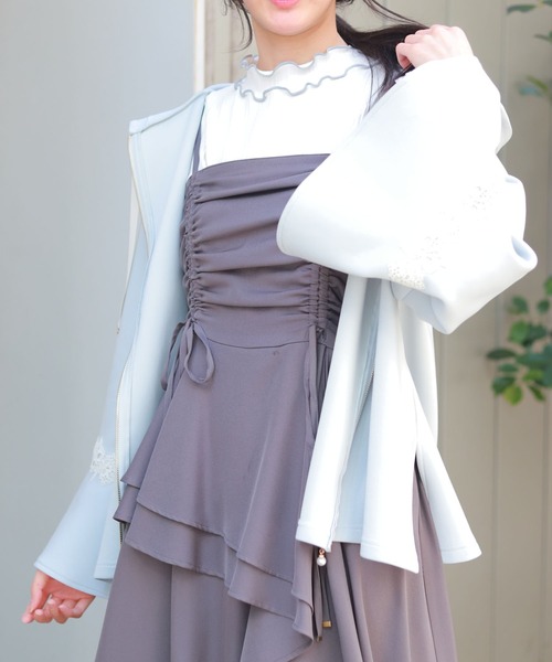 axes femme(アクシーズファム)の「花粉ガードフレア袖ケープ(カーディガン/ボレロ・レディース・ネイビー/キナリ/ミント・FREE)」の3枚目の写真