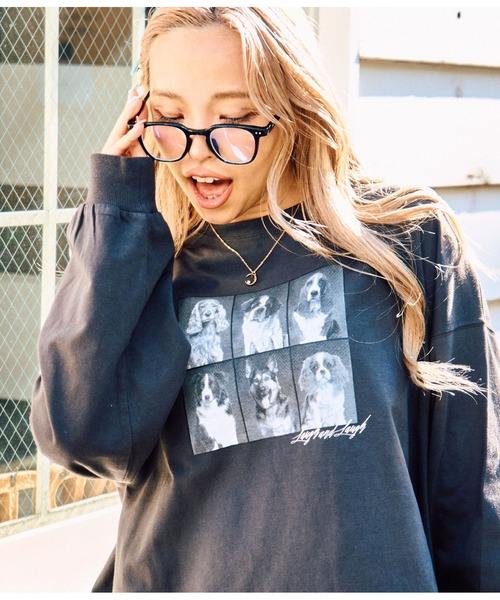 anap mimpi(アナップミンピ)の「コマ割 ドッグ フォト プリント 長袖 ビッグ ロンT(Tシャツ/カットソー・レディース・グレー/ブラック・FREE)」の20枚目の写真