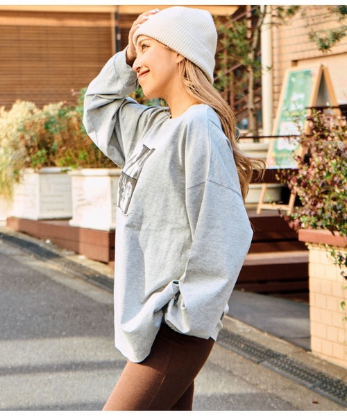 anap mimpi(アナップミンピ)の「コマ割 ドッグ フォト プリント 長袖 ビッグ ロンT(Tシャツ/カットソー・レディース・グレー/ブラック・FREE)」の13枚目の写真