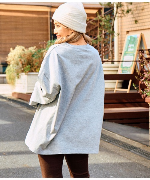 anap mimpi(アナップミンピ)の「コマ割 ドッグ フォト プリント 長袖 ビッグ ロンT(Tシャツ/カットソー・レディース・グレー/ブラック・FREE)」の14枚目の写真