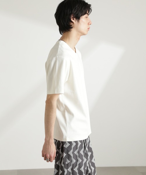 NANO universe（ナノユニバース）の「ダブルスムースVネックTシャツ 半袖（Tシャツ/カットソー・メンズ・ホワイト/カーキ/ブラック/ダークグレー・XL/L/M/S）」の11枚目の写真