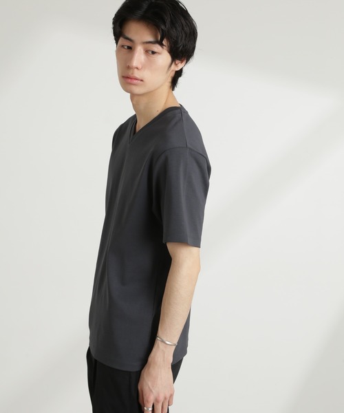 NANO universe（ナノユニバース）の「ダブルスムースVネックTシャツ 半袖（Tシャツ/カットソー・メンズ・ホワイト/カーキ/ブラック/ダークグレー・XL/L/M/S）」の18枚目の写真