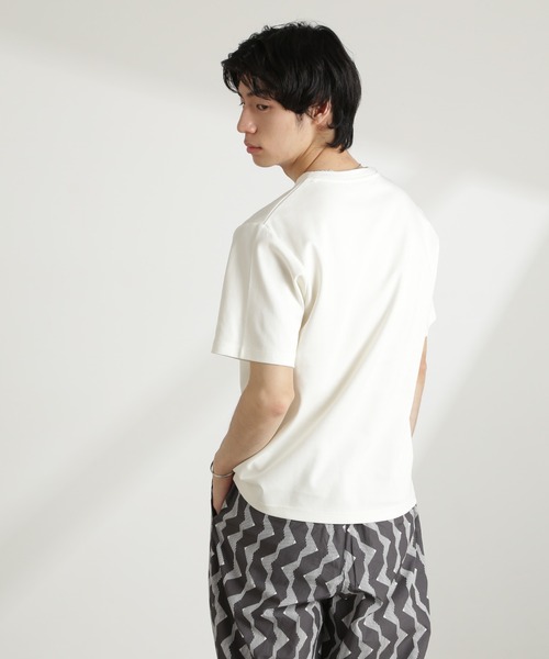 NANO universe（ナノユニバース）の「ダブルスムースVネックTシャツ 半袖（Tシャツ/カットソー・メンズ・ホワイト/カーキ/ブラック/ダークグレー・XL/L/M/S）」の12枚目の写真