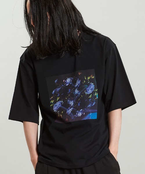 NO ID.(ノーアイディ)の「mt9650-FlowerプリントT Tシャツ(Tシャツ/カットソー・メンズ・ブラック/ホワイト・ONE SIZE)」の2枚目の写真
