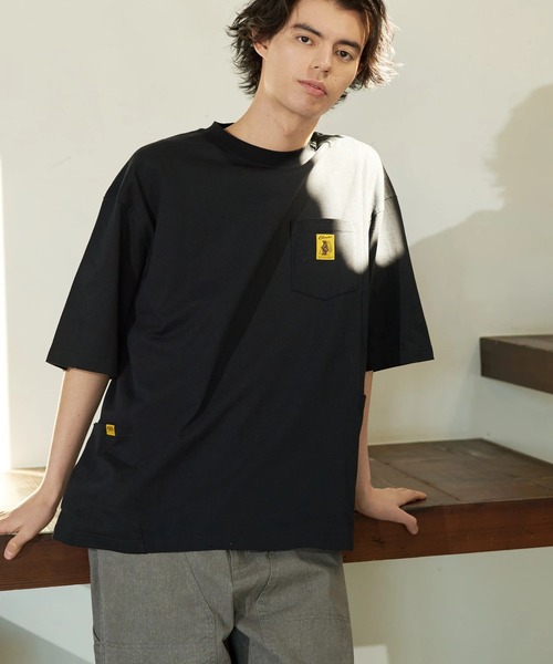 go slow caravan(ゴースローキャラバン)の「COBMASTER/コブマスター 吸水速乾天竺ラゲッジポケットビッグTEE(Tシャツ/カットソー・メンズ・ブラック/その他1/ホワイト・LARGE/X-LARGE/MEDIUM)」の2枚目の写真