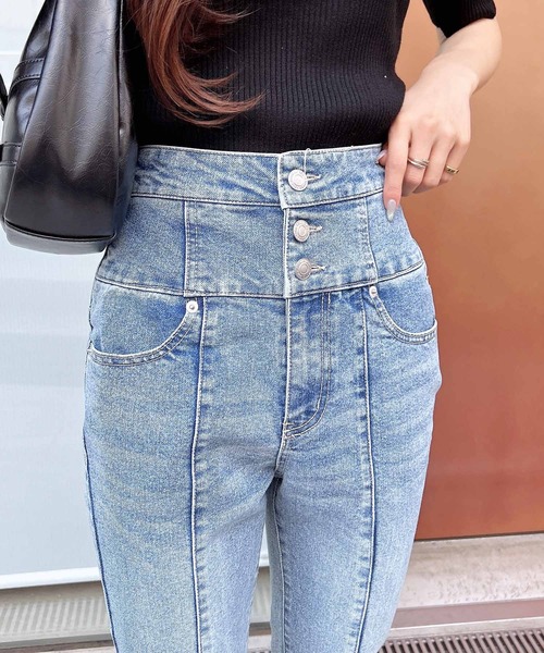 INGNI（イング）の「ハイウエストフレアデニムパンツ（デニムパンツ・レディース・ブルー系その他/グレー・S/M）」の13枚目の写真