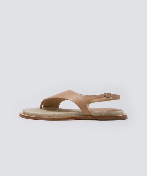 PELLICO SUNNY(ペリーコサニー)の「DENIA トングサンダル 1.0㎝ BEIGE(サンダル・レディース・サンドベージュ・38/35/36/37)」の2枚目の写真