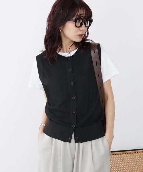 Auntie Rosa Holiday(アンティローザホリデー)の「カノコ編みクルーネックニットベスト(ベスト・レディース・レッド/アイボリー/ブラック・FREE)」の6枚目の写真