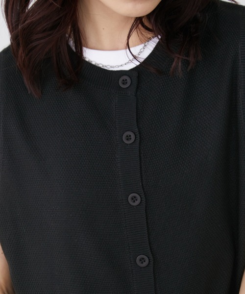 Auntie Rosa Holiday(アンティローザホリデー)の「カノコ編みクルーネックニットベスト(ベスト・レディース・レッド/アイボリー/ブラック・FREE)」の13枚目の写真