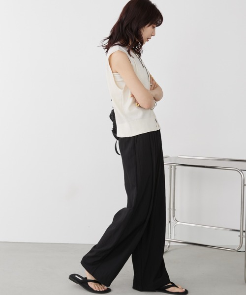 Auntie Rosa Holiday(アンティローザホリデー)の「カノコ編みクルーネックニットベスト(ベスト・レディース・レッド/アイボリー/ブラック・FREE)」の20枚目の写真