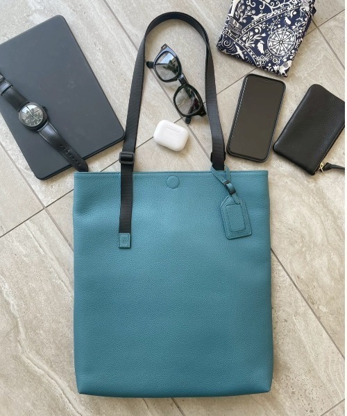 SOLATINA（ソラチナ）の「SBI-00008　ハンドル調整シンプルトート　大サイズ　※A4収納可（トートバッグ・メンズ・ブルー/ネイビー/ブラック/グレイッシュベージュ・FREE）」の4枚目の写真