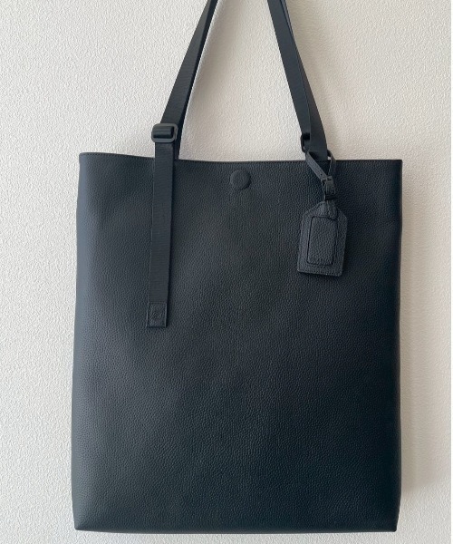 SOLATINA（ソラチナ）の「SBI-00008　ハンドル調整シンプルトート　大サイズ　※A4収納可（トートバッグ・メンズ・ブルー/ネイビー/ブラック/グレイッシュベージュ・FREE）」の8枚目の写真