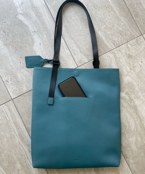 SOLATINA（ソラチナ）の「SBI-00008　ハンドル調整シンプルトート　大サイズ　※A4収納可（トートバッグ・メンズ・ブルー/ネイビー/ブラック/グレイッシュベージュ・FREE）」の13枚目の写真
