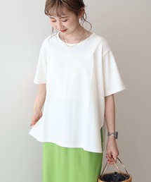 バックスリットTシャツ
