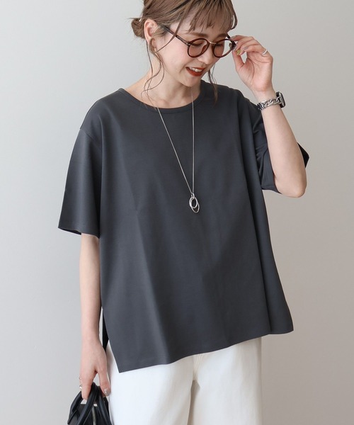 AMERICAN HOLIC（アメリカンホリック）の「バックスリットTシャツ（Tシャツ/カットソー・レディース・ブルー系その他7/ブラック/ライトベージュ/チャコールグレー/オフホワイト・L/M）」の4枚目の写真