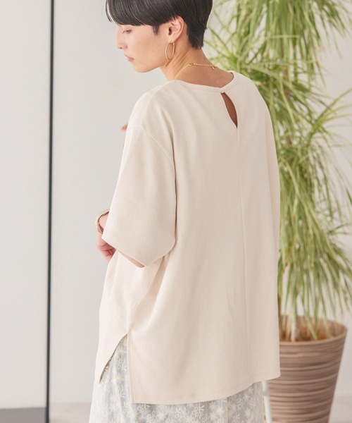 AMERICAN HOLIC（アメリカンホリック）の「バックスリットTシャツ（Tシャツ/カットソー・レディース・ブルー系その他7/ブラック/ライトベージュ/チャコールグレー/オフホワイト・L/M）」の22枚目の写真