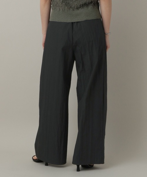 A part by（アパートバイ）の「タイプライタータックパンツ（その他パンツ・レディース・オフホワイト/ブラック/ベビーピンク・SMALL/MEDIUM）」の15枚目の写真