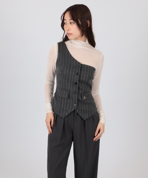 SUWDEE(スーディー)の「one shoulder stripe button bustier(ベスト・レディース・グレー/ベージュ・FREE)」の2枚目の写真