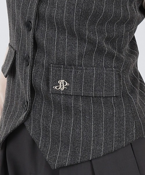 SUWDEE(スーディー)の「one shoulder stripe button bustier(ベスト・レディース・グレー/ベージュ・FREE)」の19枚目の写真