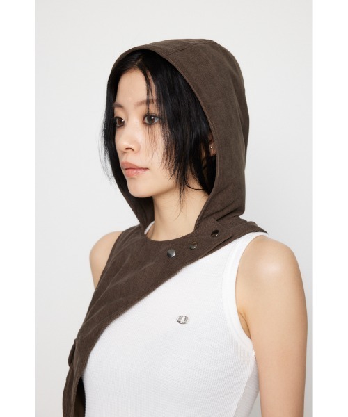 LAGUA GEM(ラグアジェム)の「HOODIE DESIGN ベスト(ベスト・レディース・ブラウン/オフホワイト・FREE)」の9枚目の写真