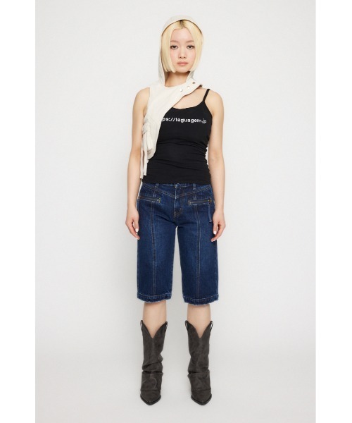 LAGUA GEM(ラグアジェム)の「HOODIE DESIGN ベスト(ベスト・レディース・ブラウン/オフホワイト・FREE)」の15枚目の写真