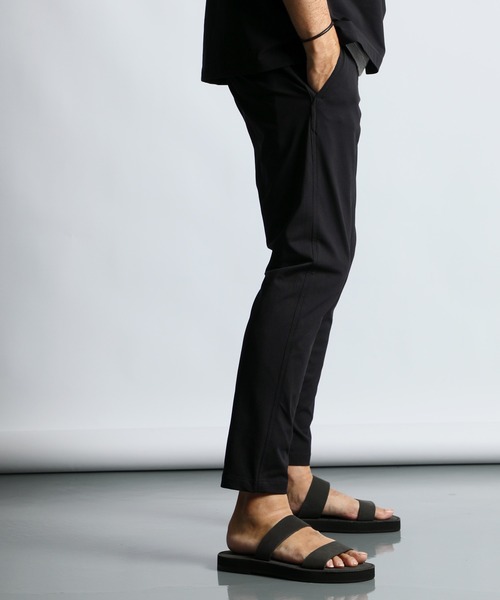 The DUFFER of ST.GEORGE（ザダファーオブセントジョージ）の「[360° THE CIRCLE STRETCH] BY WONDER SHAPE：セットアップ ライトピケジャージ素材 コンフォートパンツ（その他パンツ・メンズ・ブラック/ネイビー・SMALL/MEDIUM/LARGE/X-LARGE）」の2枚目の写真