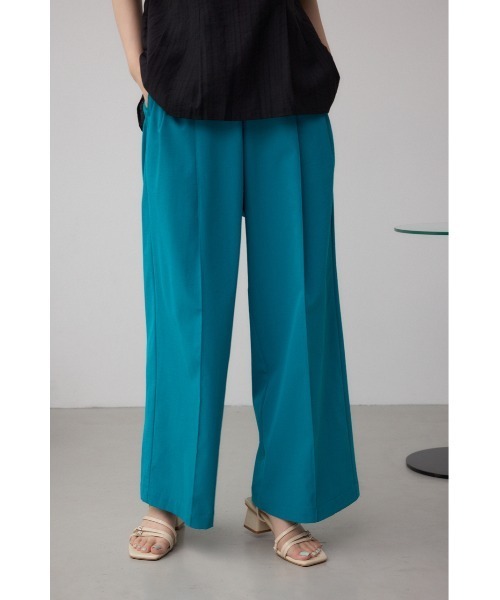 AZUL by moussy（アズールバイマウジー）の「C/T撥水タックワイドパンツ（スラックス・レディース・ブルー/ブラック/ライトベージュ・SMALL/MEDIUM）」の16枚目の写真