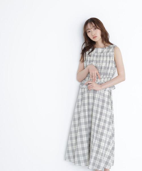 NATURAL BEAUTY BASIC(ナチュラルビューティーベーシック)の「◇モノトーンチェックワンピース(ワンピース・レディース・ホワイト系その他/ブラック系その他・SMALL/MEDIUM/P/S)」の1枚目の写真