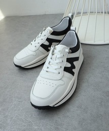 Three Four Time（スリーフォータイム）の「牛革バイカラートリムスニーカー（スニーカー）」