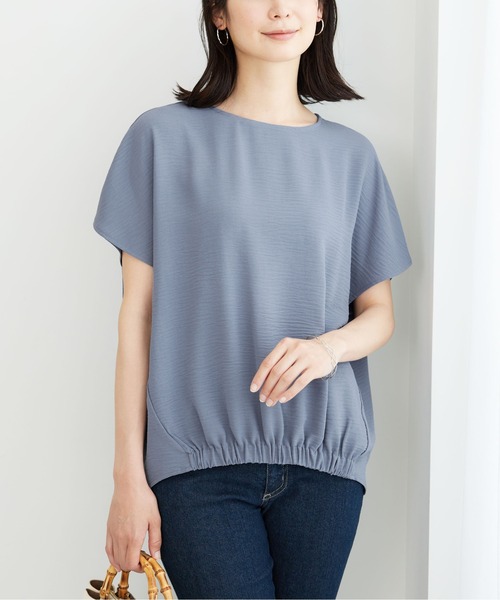 BELLUNA PLUS(ベルーナ)の「お手入れ楽々!裾ギャザープルオーバー(シャツ/ブラウス・レディース・ブルーグレー/グリーン/ライトホワイト・LARGE/MEDIUM/X-LARGE)」の7枚目の写真