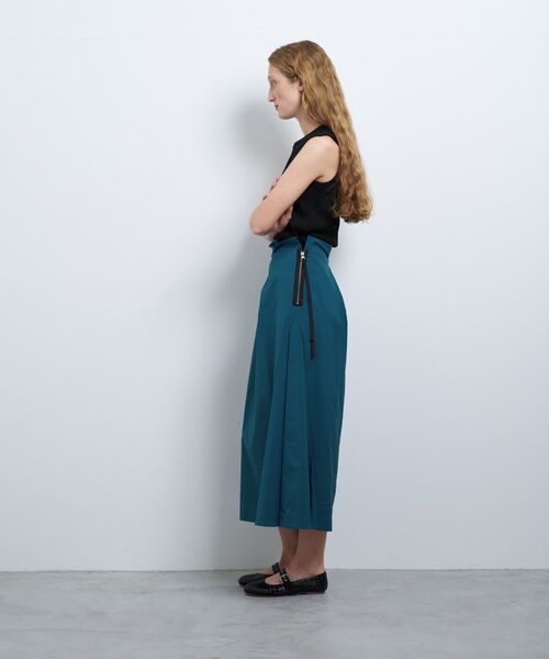 LANVIN en Bleu（ランバンオンブルー）の「メモリークロスタックスカート（スカート・レディース・ネイビー/ブルー系その他・38/36）」の4枚目の写真