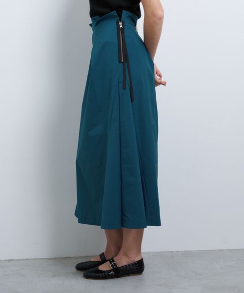 LANVIN en Bleu（ランバンオンブルー）の「メモリークロスタックスカート（スカート・レディース・ネイビー/ブルー系その他・38/36）」の6枚目の写真