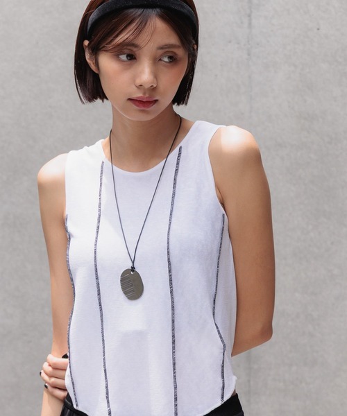 PAGEBOY(ページボーイ)の「クシモチーフネックレス(ネックレス・レディース・ライトベージュ/グレイッシュベージュ・FREE)」の12枚目の写真