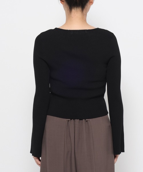 mysty woman(ミスティウーマン)の「プチパールショートカーディガン 587474(カーディガン/ボレロ・レディース・ブラック/ホワイト系その他・FREE)」の10枚目の写真