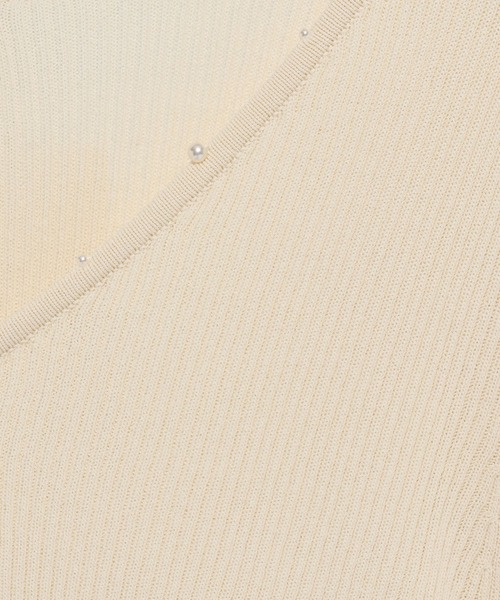 mysty woman(ミスティウーマン)の「プチパールショートカーディガン 587474(カーディガン/ボレロ・レディース・ブラック/ホワイト系その他・FREE)」の8枚目の写真