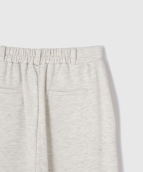 VICKY(ビッキー)の「ピンタックカットオフスウェットパンツ≪手洗い可能≫(スウェットパンツ・レディース・オフホワイト/ブラック/ライトグレー・M)」の11枚目の写真