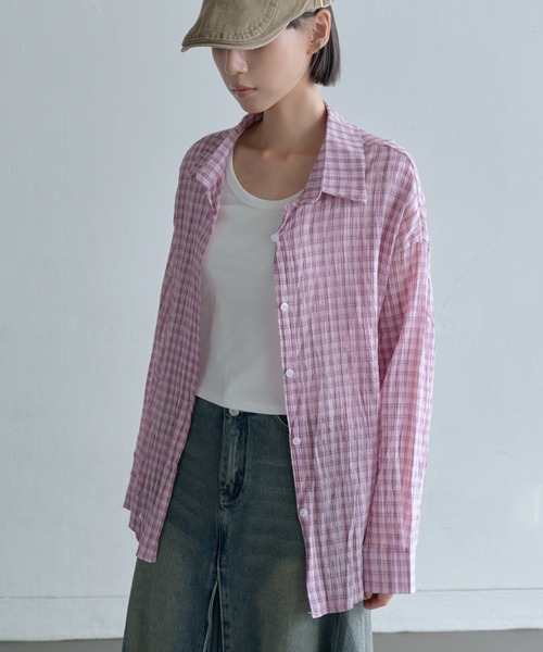 UNE MANSION(ユヌマンション)の「オーバーサイズシースルーユニークチェックシャツ(シャツ/ブラウス・レディース・ホワイト/ブラック/ネイビー/ピンク・FREE)」の22枚目の写真