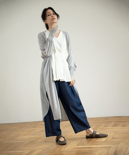 OSMOSIS（オズモーシス）の「スタッズパンプス（パンプス・レディース・ブラック/カーキ/アイボリー・24cm/23.5cm/24.5cm）」の12枚目の写真