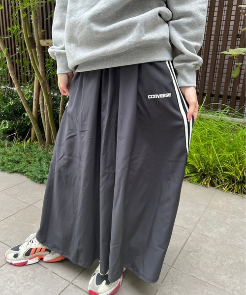 CONVERSE（コンバース）の「【CONVERSE/コンバース】ストレッチサイドラインゴアードスカート（スカート・レディース・ブラック/ライトグレー・MEDIUM）」の9枚目の写真