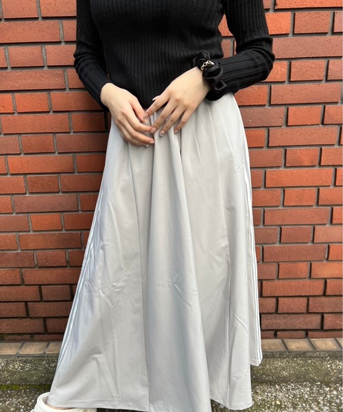 CONVERSE（コンバース）の「【CONVERSE/コンバース】ストレッチサイドラインゴアードスカート（スカート・レディース・ブラック/ライトグレー・MEDIUM）」の21枚目の写真