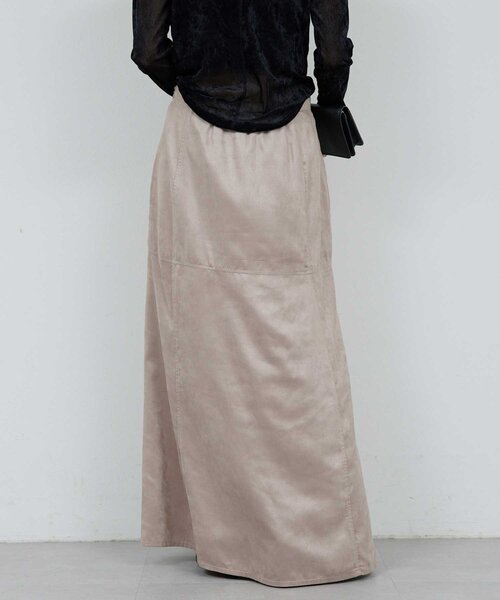 GALLARDAGALANTE（ガリャルダガランテ）の「【セットアップ対応】フェイクスエードフレアスカート（スカート・レディース・グレイッシュベージュ/キャメル・0/1）」の6枚目の写真