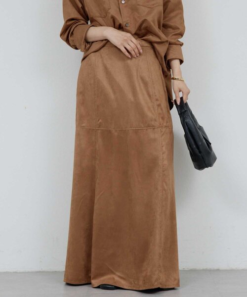 GALLARDAGALANTE（ガリャルダガランテ）の「【セットアップ対応】フェイクスエードフレアスカート（スカート・レディース・グレイッシュベージュ/キャメル・0/1）」の19枚目の写真